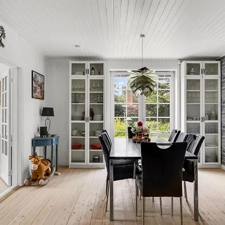 Melba - 13km From The Sea By Interhome Nyaraló *